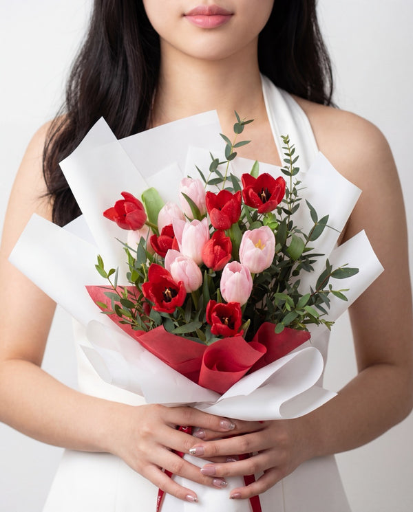 Perfect Love In Tourmaline Hand Bouquet | Free Same-Day Flower Delivery Singapore