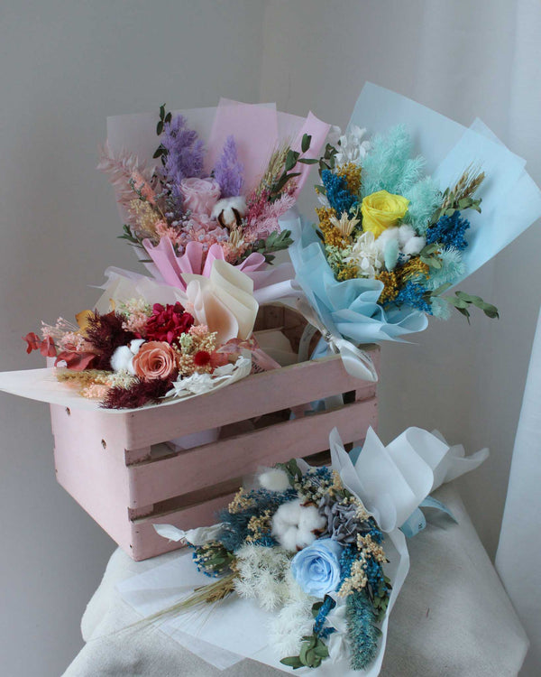 Daily Surprise - Dried Flowers Hand Bouquet | Free Same-Day Flower Delivery Singapore