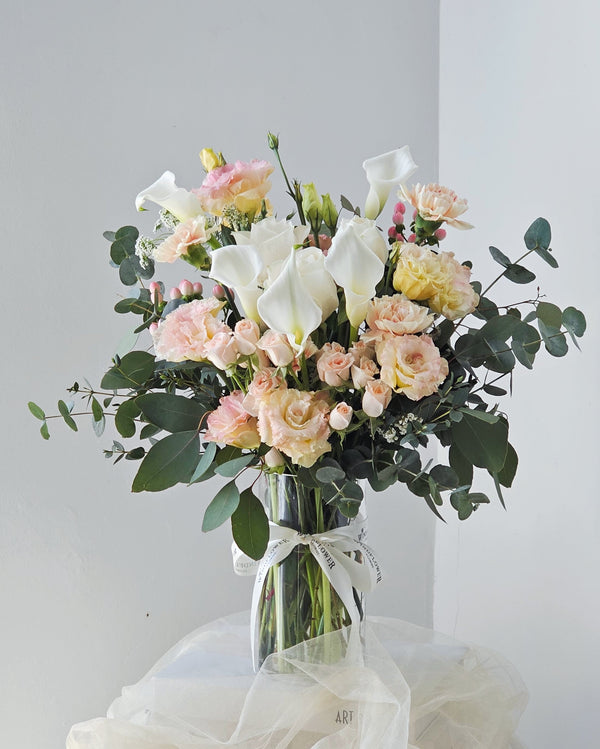 Pure Magnificence Vase | Free Same-Day Flower Delivery Singapore