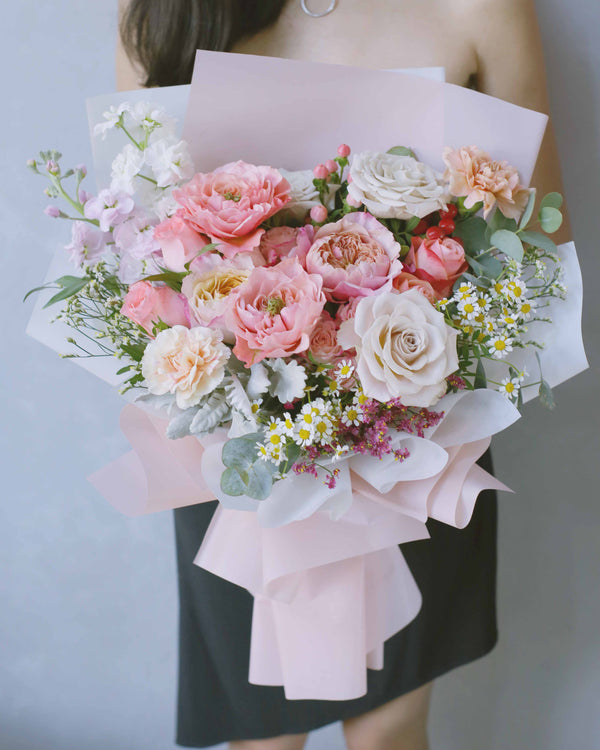Shiawase Hand Bouquet | Free Same-Day Flower Delivery Singapore