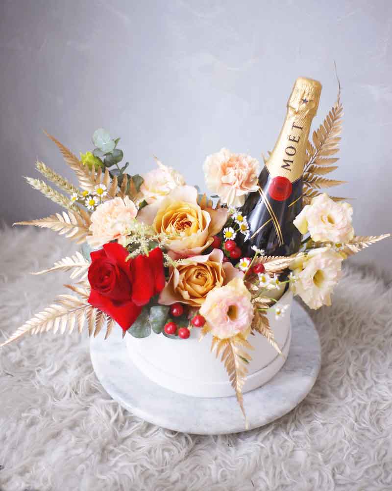 Miyabi Roses And Moet Champagne in White Flower Box