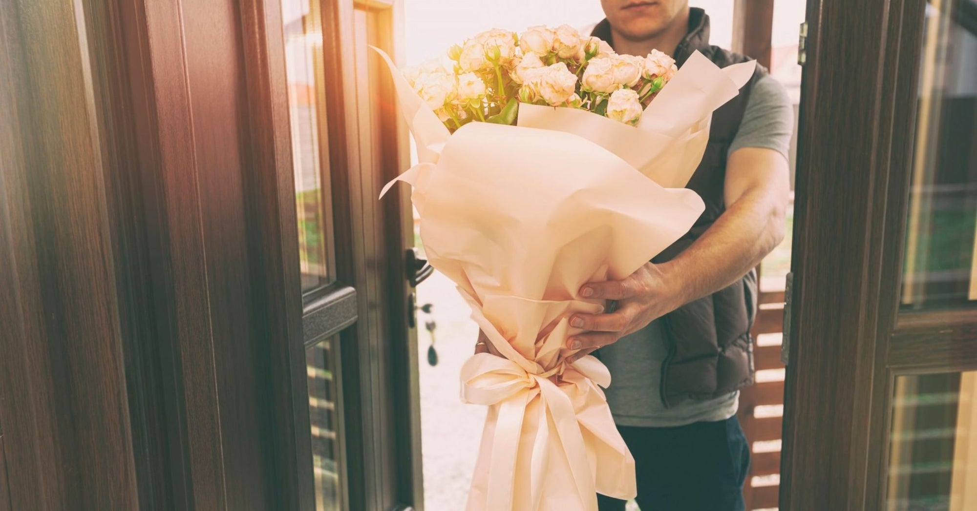 <a href="https://www.jim-reviews.com/best-same-day-flower-delivery-singapore/" target="_blank">JimReviews</a>