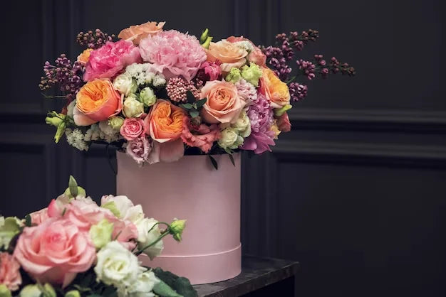 How To Make A Flower Arrangement: 6 Step-by-Step Guide