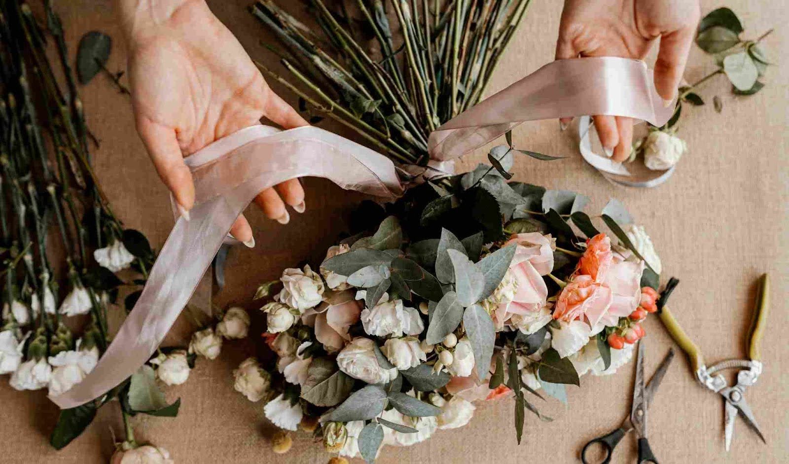 How To Preserve Wedding Flowers: 7 Simple Methods