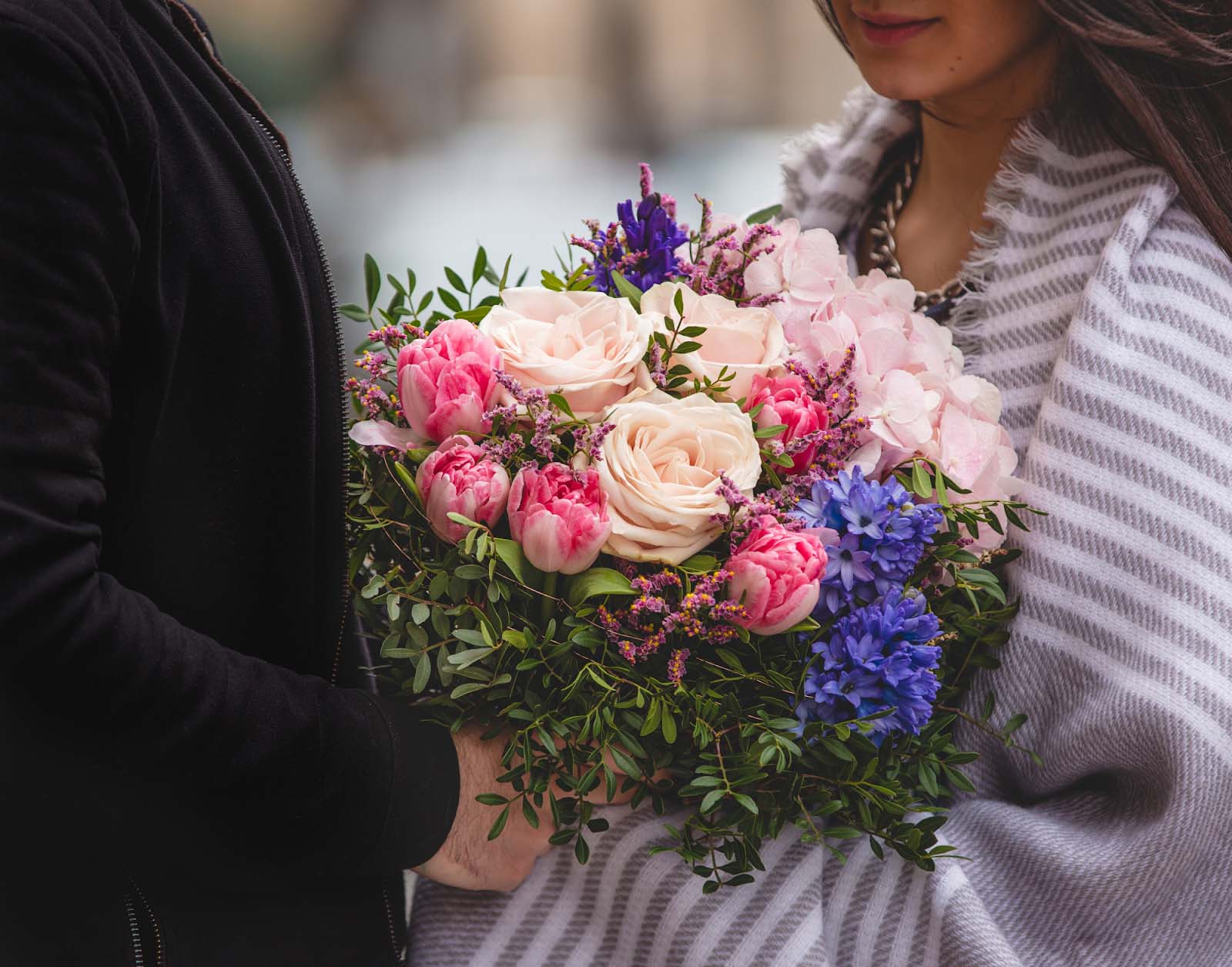 30 Best Proposal Flower Ideas To Get Her To Say “YES!”