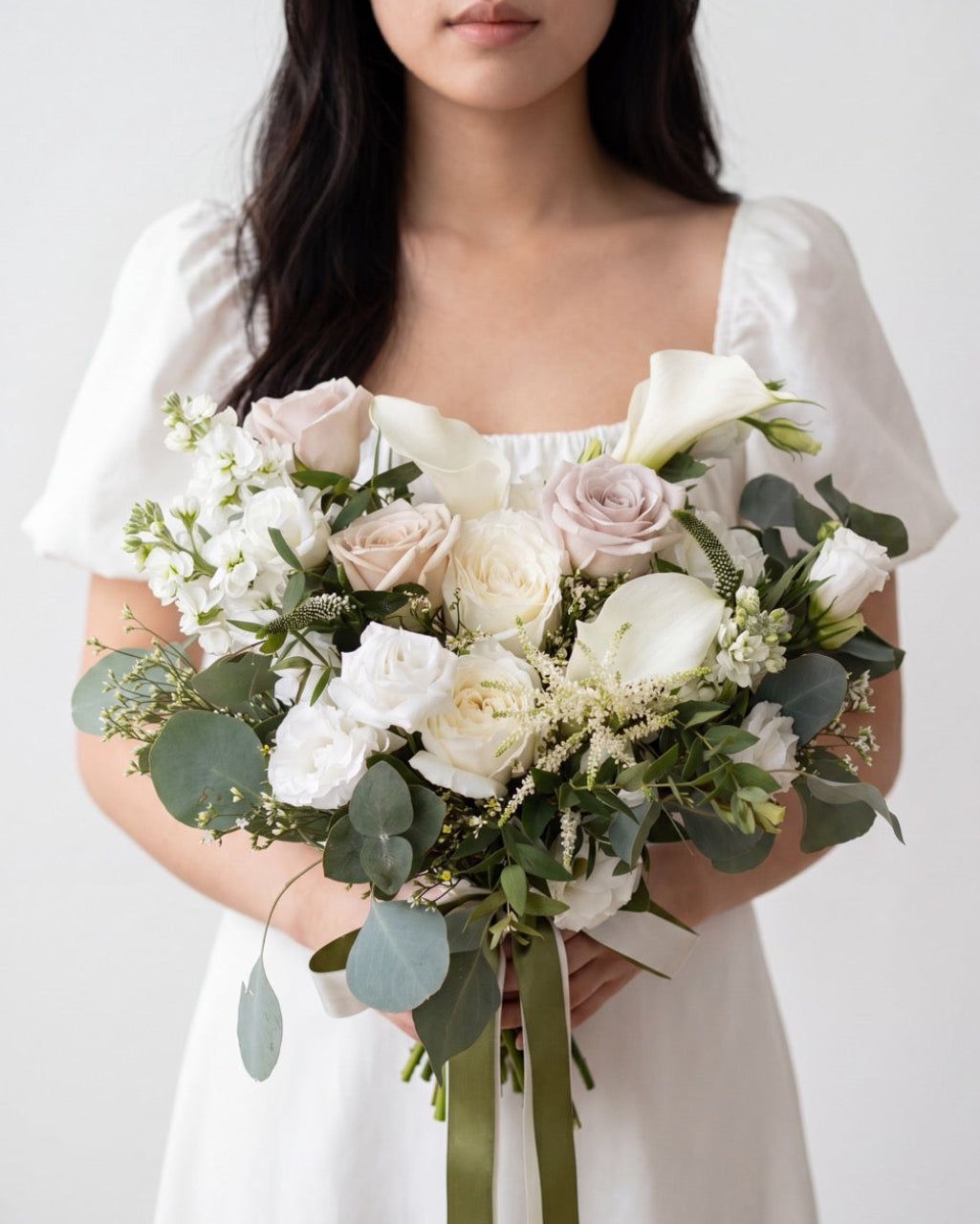 Amity Bridal Bouquet- Frontal