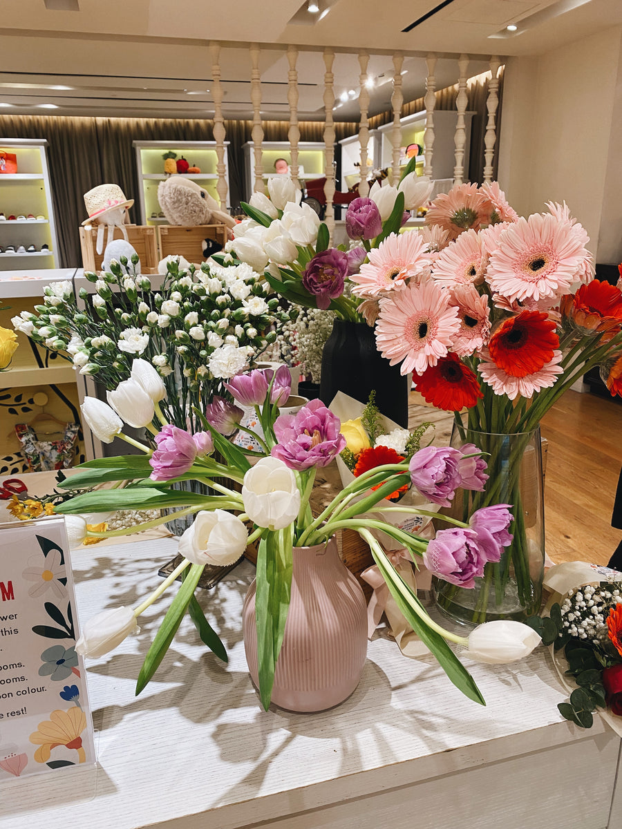 Windflower floral bar