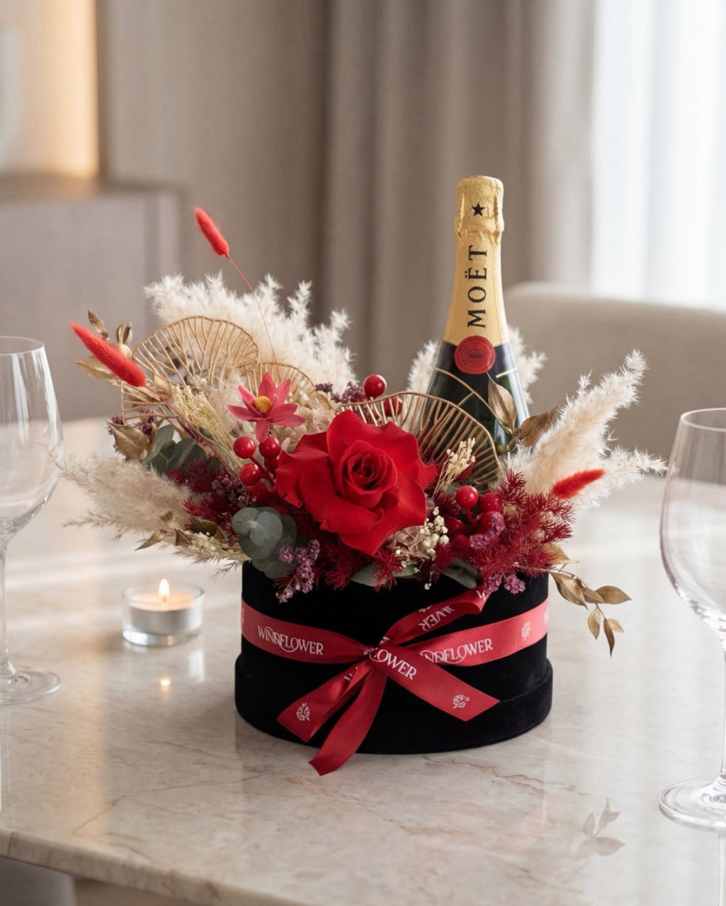 Boite De Fleur Moët - Everblooms Preserved Flowers | Free Same-Day Flower Delivery Singapore