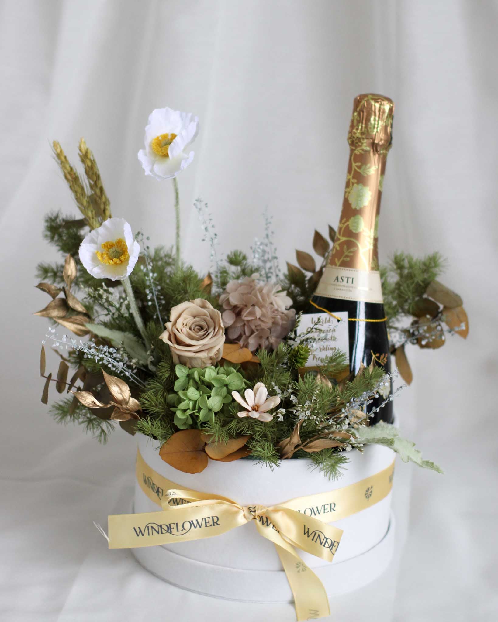 Boite De Fleur Moscato - Everblooms Preserved Flowers - View 4 | Windflower Florist