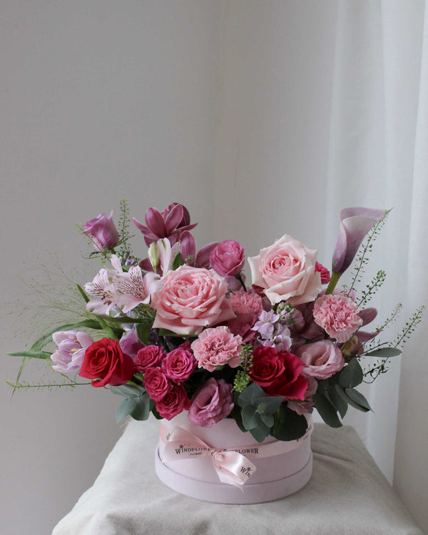 Boite De Fleur Pink Elegance Table Flower Arrangement | Free Same-Day Flower Delivery Singapore
