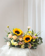 Fresh Table Centrepiece Frontal - Cheery Wedding Flowers | Free Same-Day Flower Delivery Singapore
