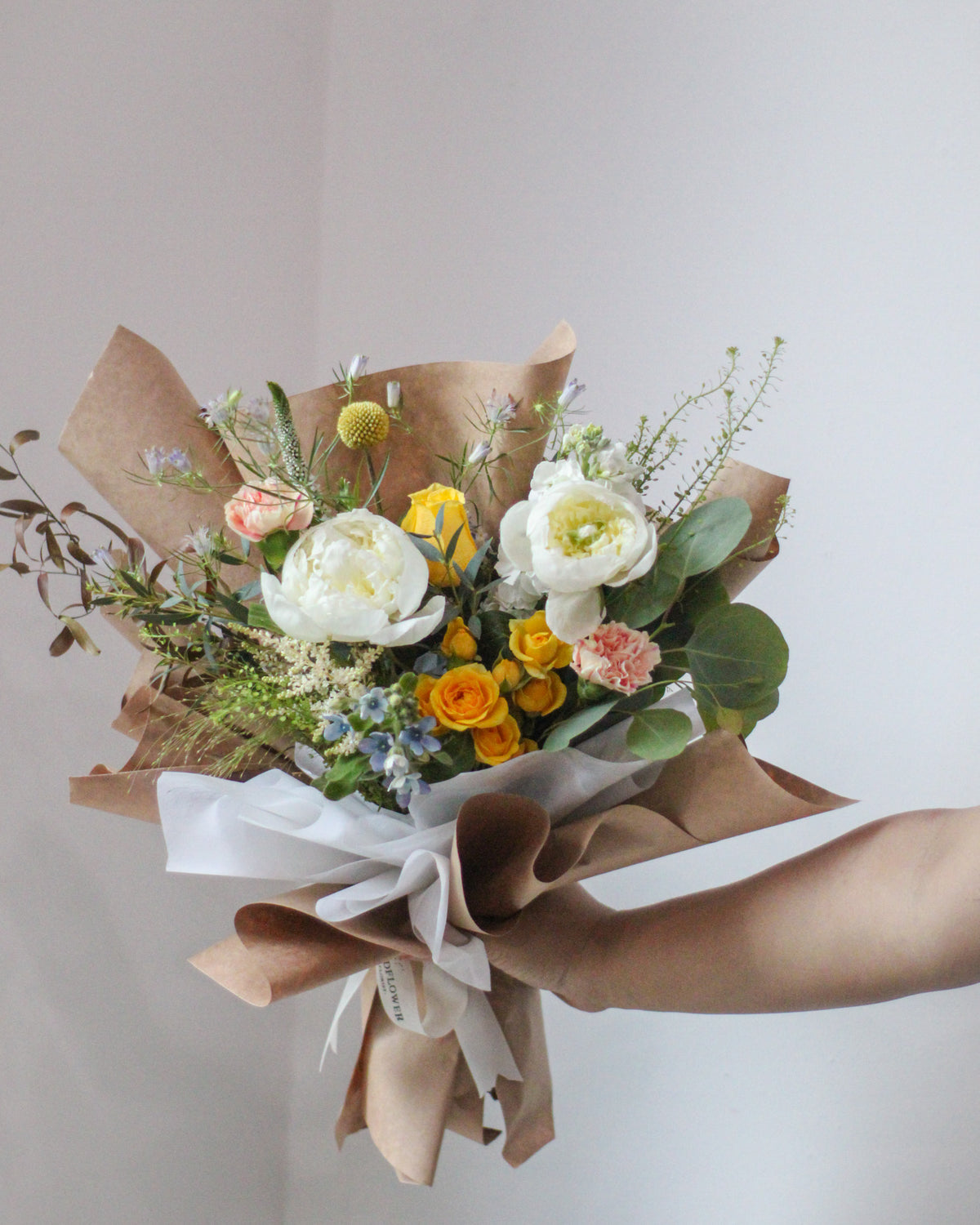 Ivory Meadows Hand Bouquet | Free Same-Day Flower Delivery Singapore
