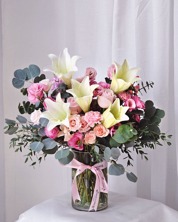 Golden Splendour Vase | Free Same-Day Flower Delivery Singapore