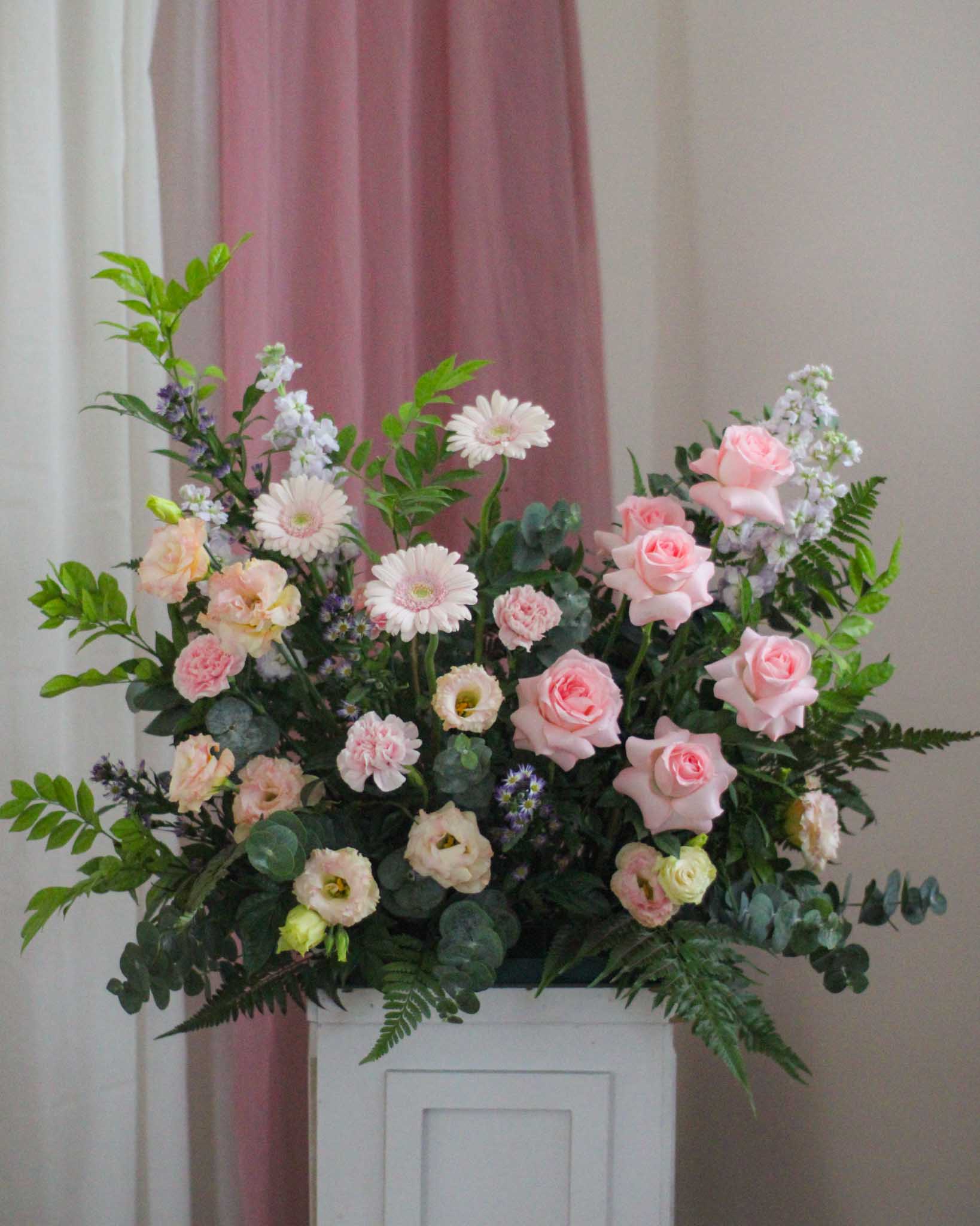 Wedding Hedge Frontal - Spring | Free Same-Day Flower Delivery Singapore