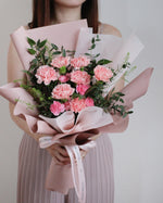 Tribute - 7 stalks Hand Bouquet | Free Same-Day Flower Delivery Singapore