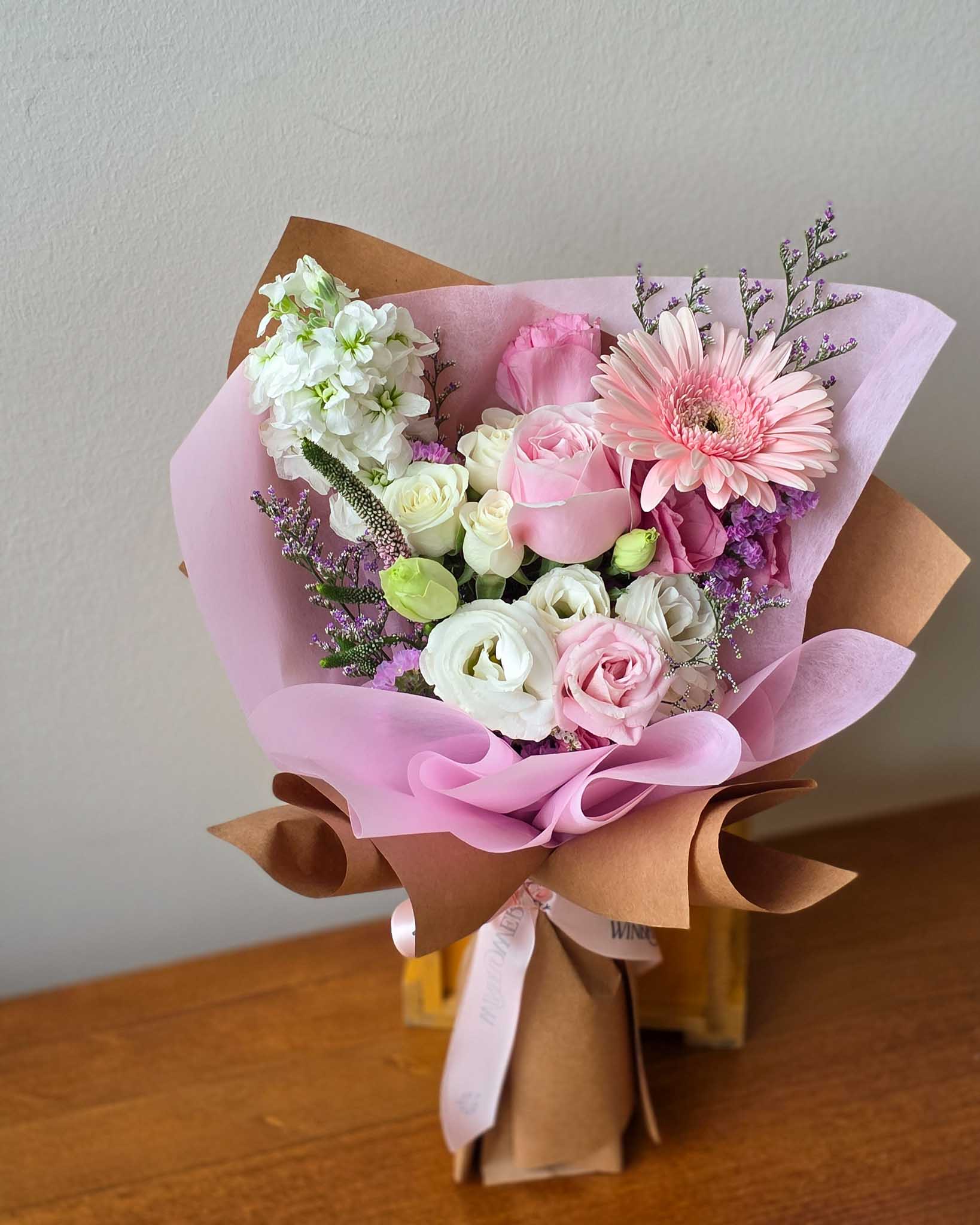 Lulu (Pet-safe) Hand Bouquet | Free Same-Day Flower Delivery Singapore