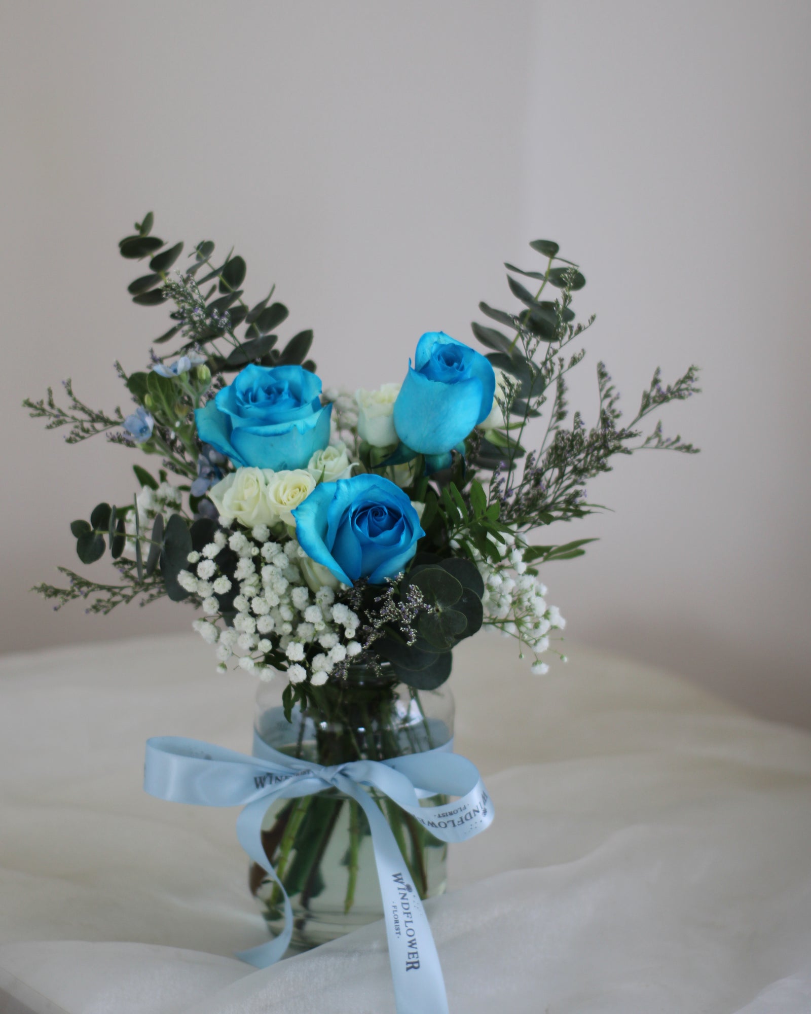 Best Roses Bouquets Singapore | Blue,Red,Pink,Yellow Roses Tagged 