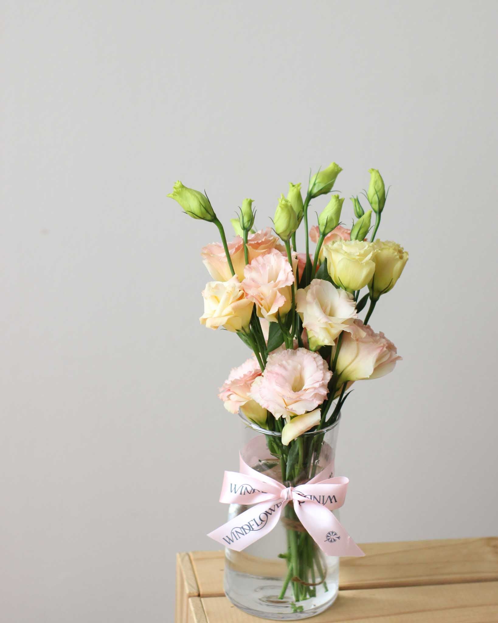 Subscription Flowers - Eustoma Flower Arrangement | Free Same-Day Flower Delivery Singapore