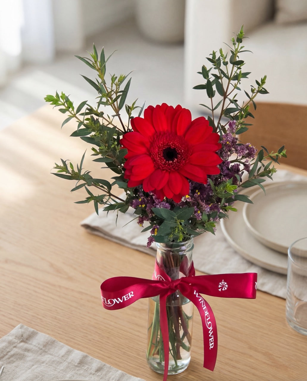 Uno Daisy In Red Hand Bouquet by Windflower Florist Singapore