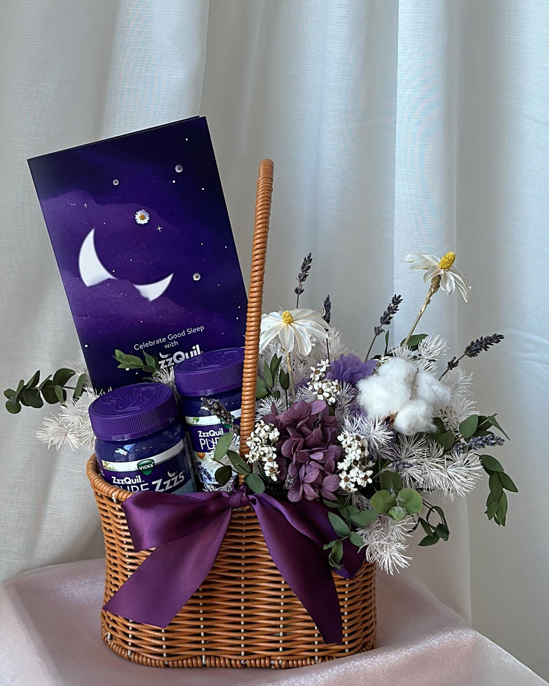 Corporate media kit and VIP gifting florals