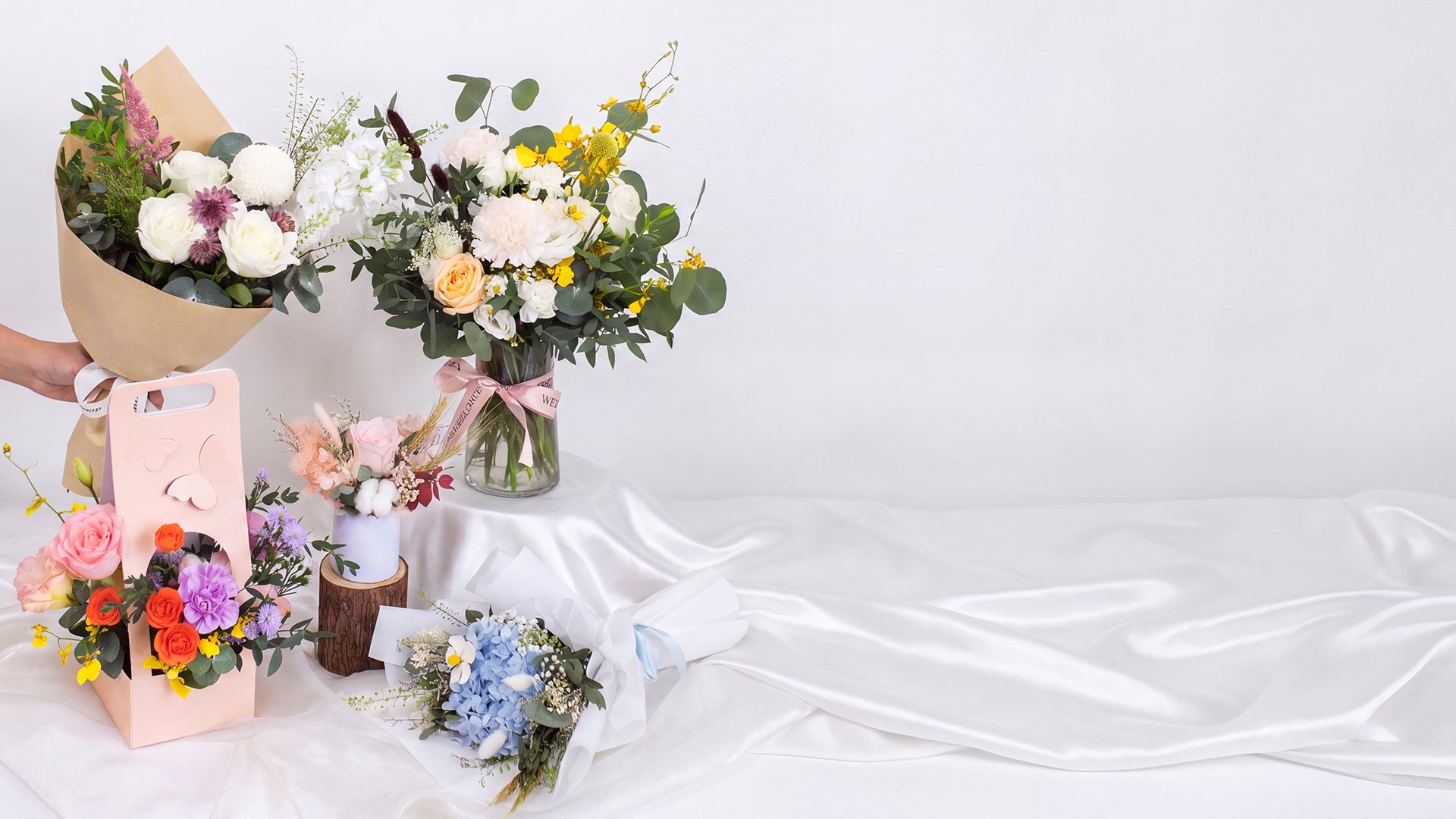 Windflower x Apiary flower and ice cream collection: hand bouquets, vase arrangement and preserved flower boxes