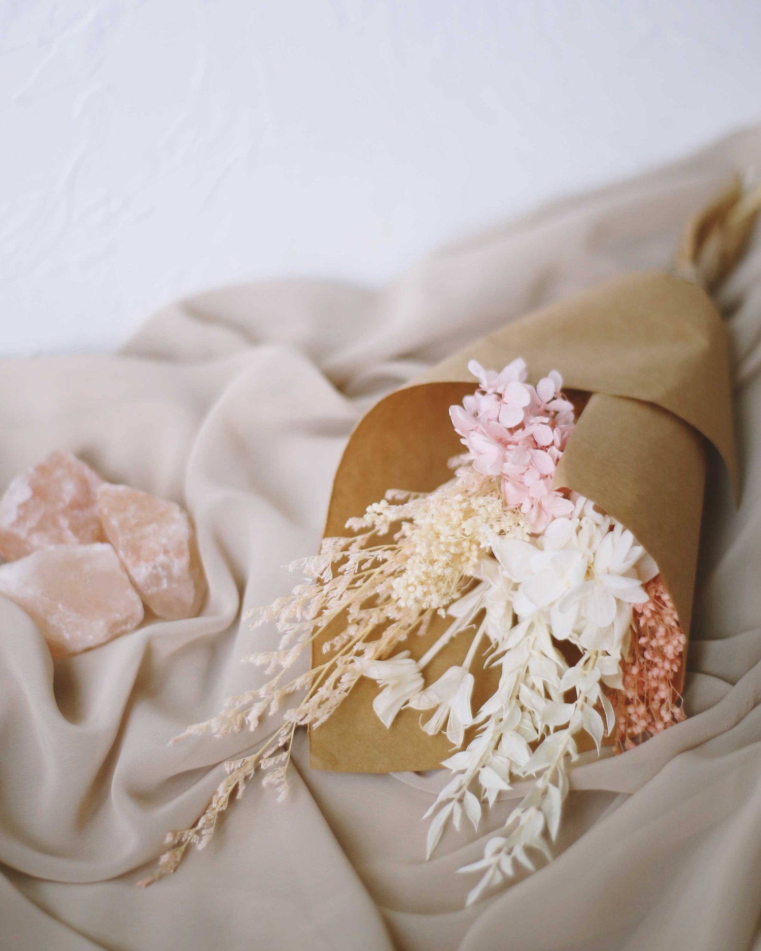 Preserved & Dried Loose Hair Flowers | Free Same-Day Flower Delivery Singapore