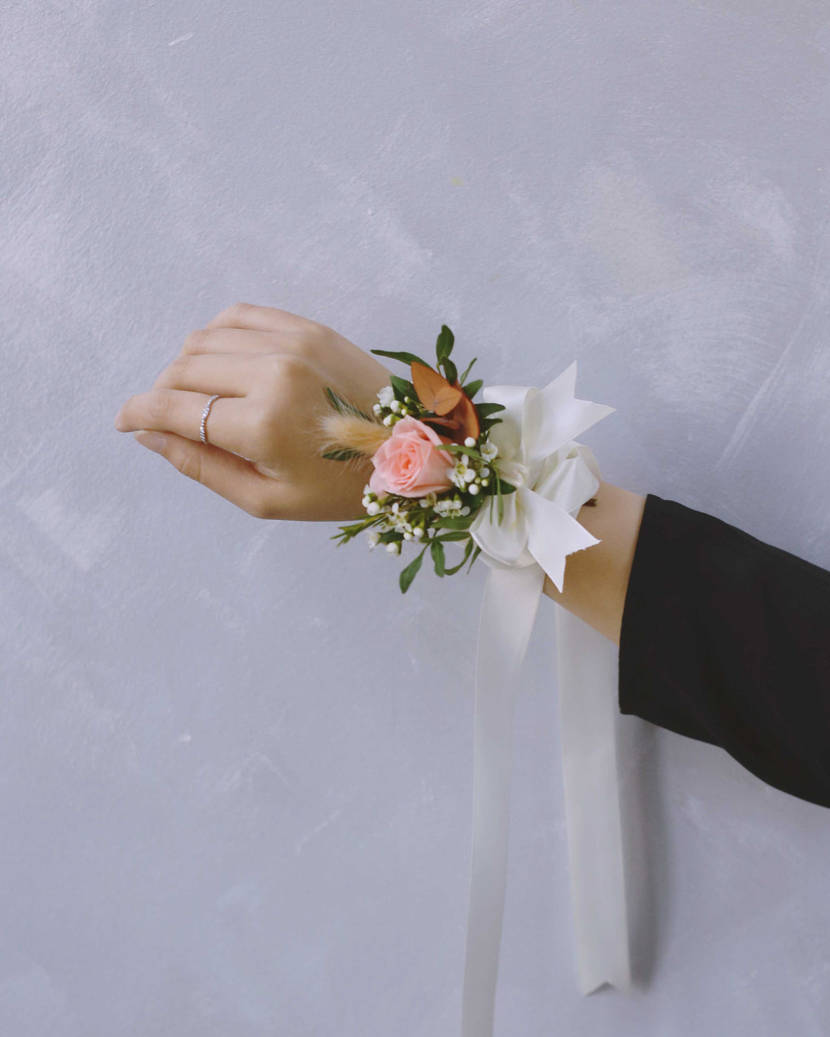 Corsage Wristlet - Calla Lane Florals