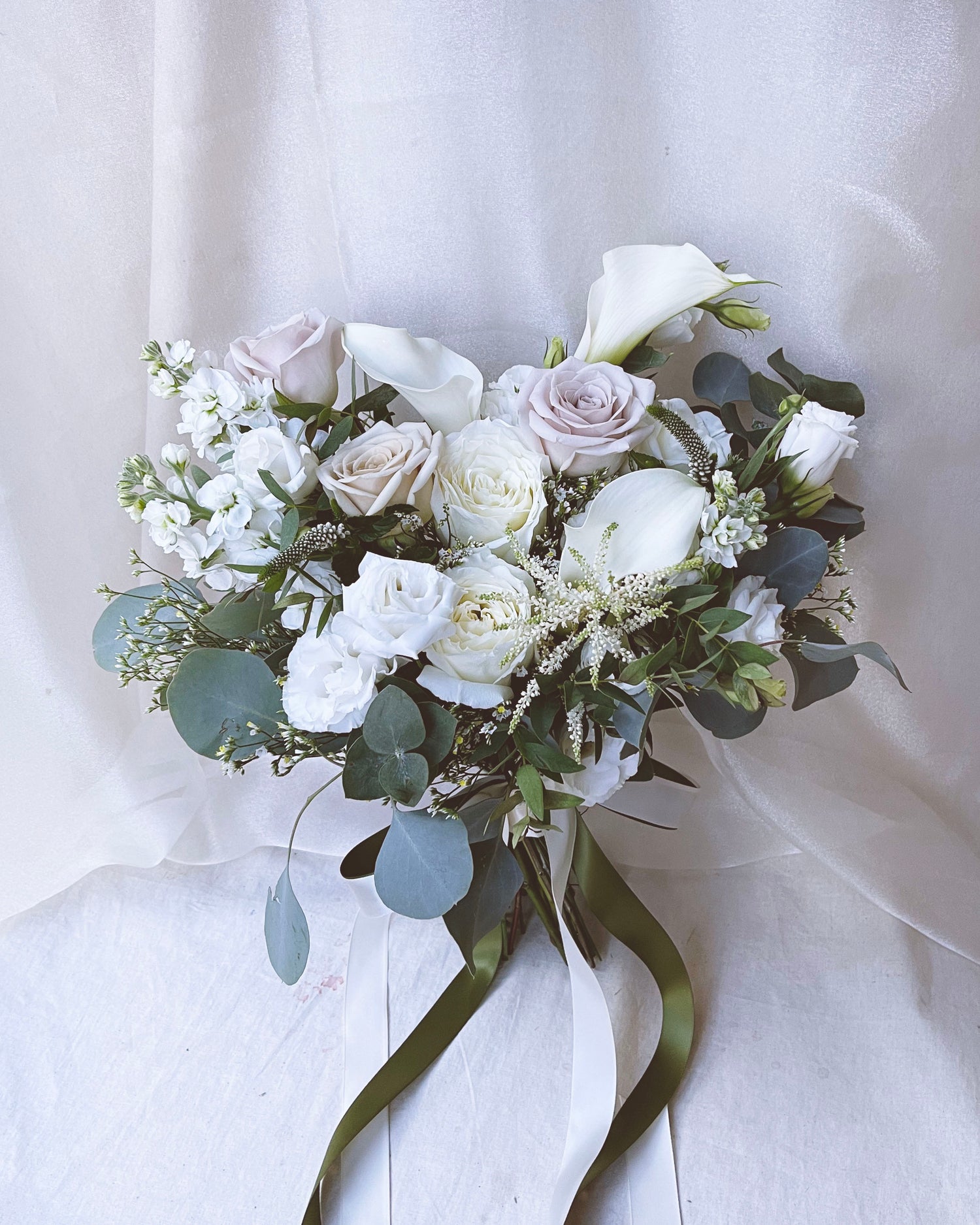 Amity Bridal Bouquet- Frontal | Free Same-Day Flower Delivery Singapore