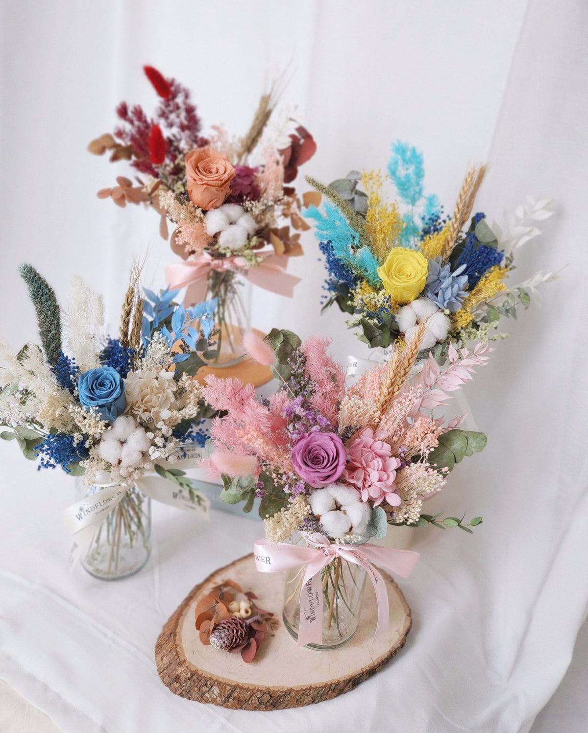 Daily Surprise In A Vase - Dried Flowers | Free Same-Day Flower Delivery Singapore