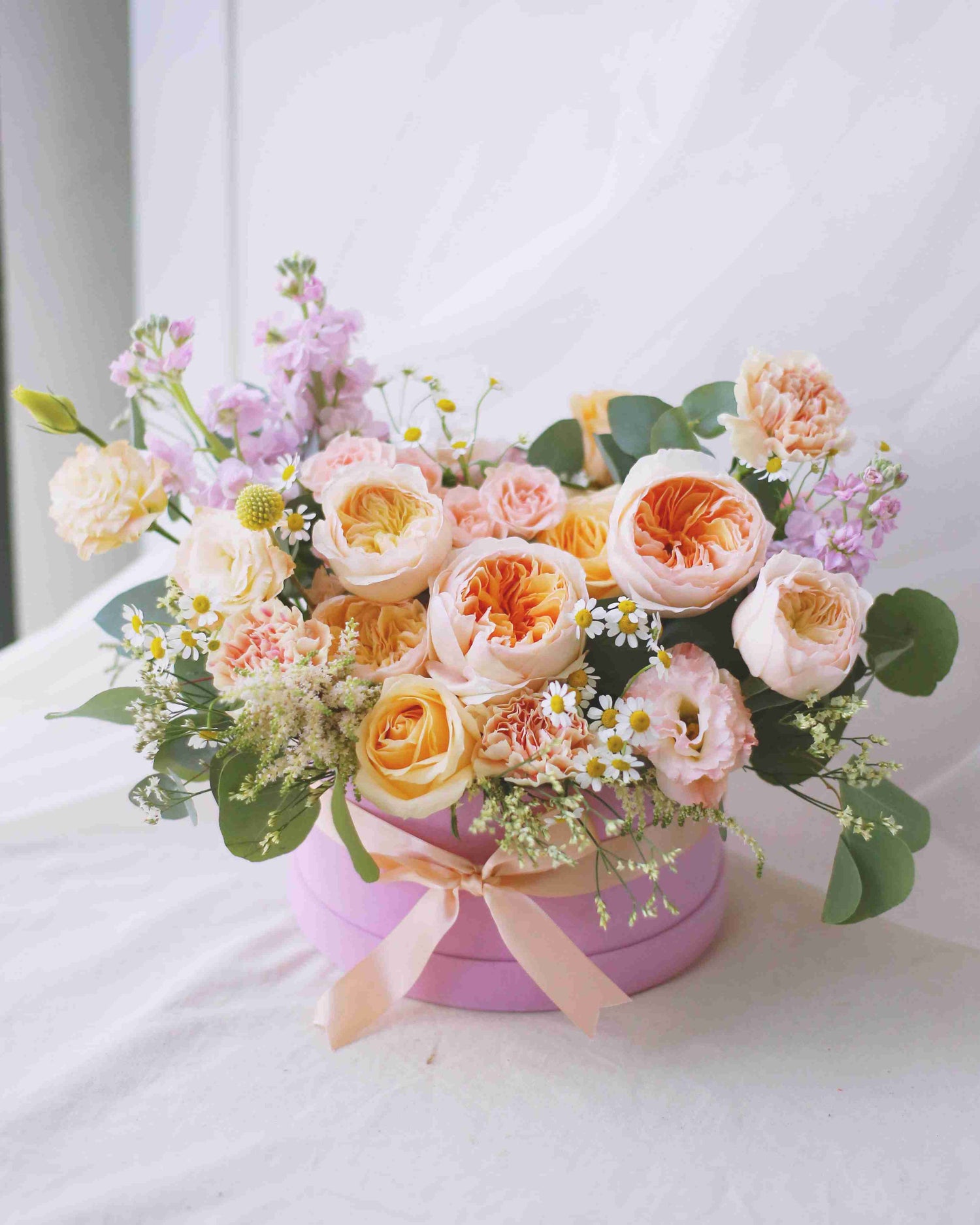Boite De Fleur Juliet Table Flower Arrangement | Free Same-Day Flower Delivery Singapore