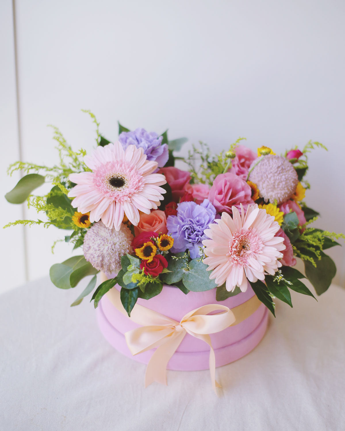 Boite De Fleur Rose Table Flower Arrangement | Free Same-Day Flower Delivery Singapore