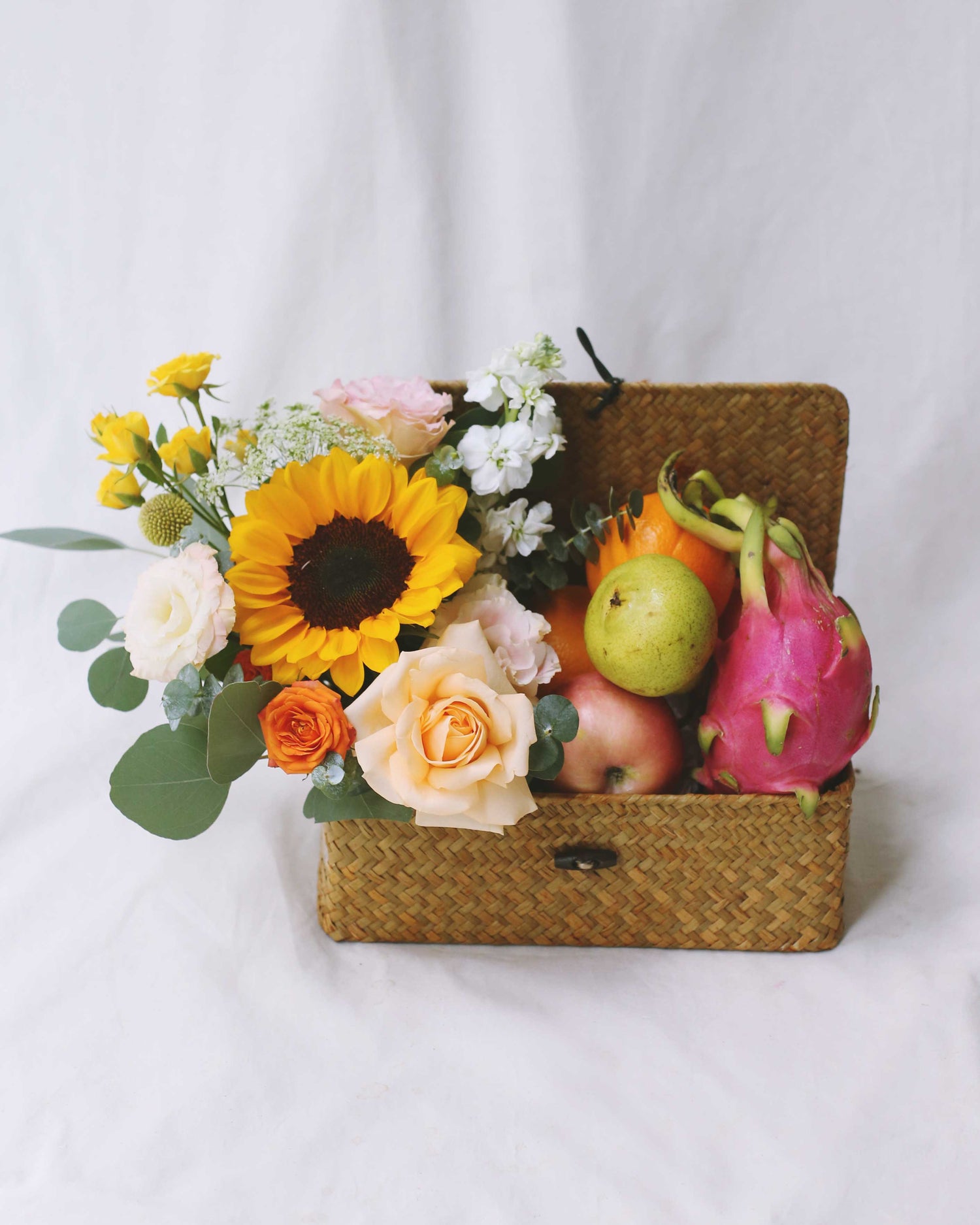 Fruity Delight Gift Hamper | Free Same-Day Flower Delivery Singapore