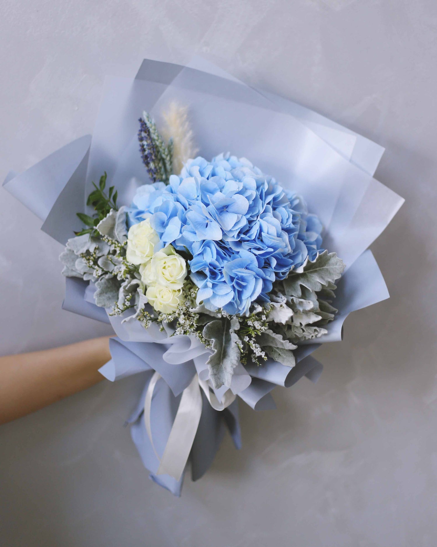 Aoi Hand Bouquet | Free Same-Day Flower Delivery Singapore
