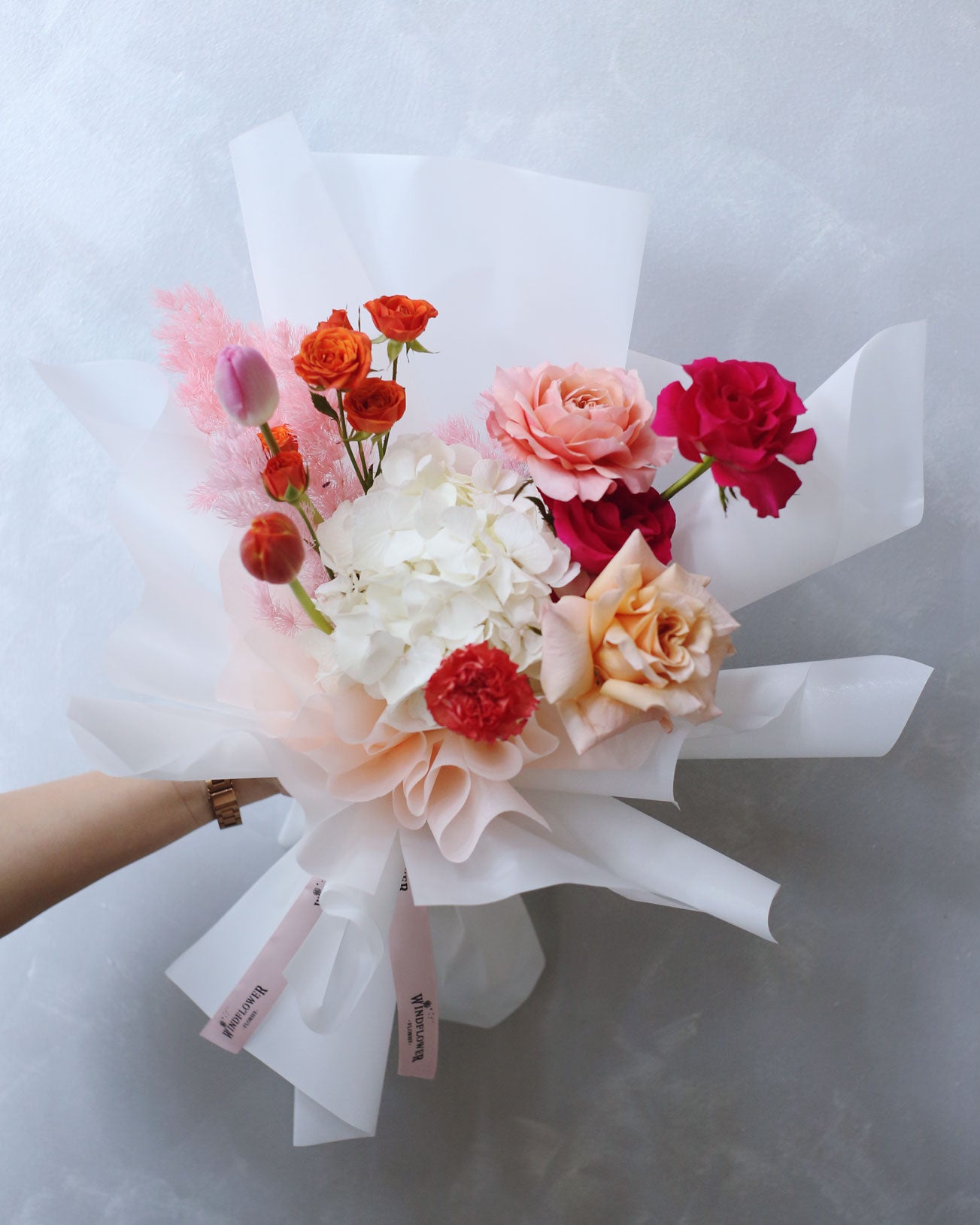 Palm Springs Hand Bouquet | Free Same-Day Flower Delivery Singapore