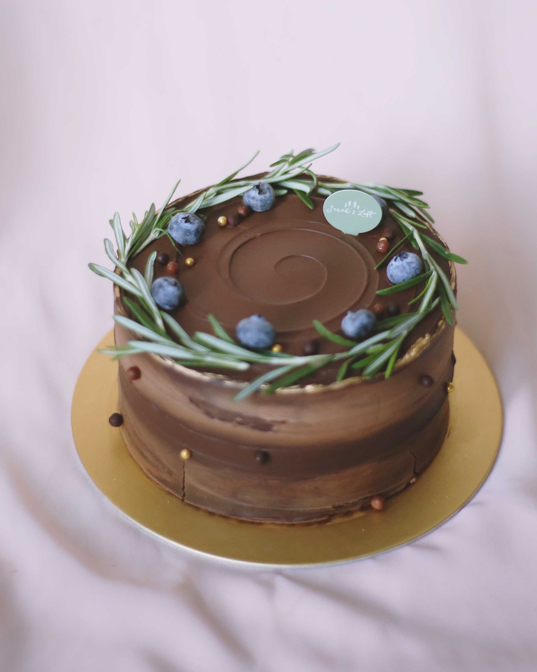 Windflower x Sarah’s Loft Cake Bundle Flower Arrangement - View 5 | Windflower Florist