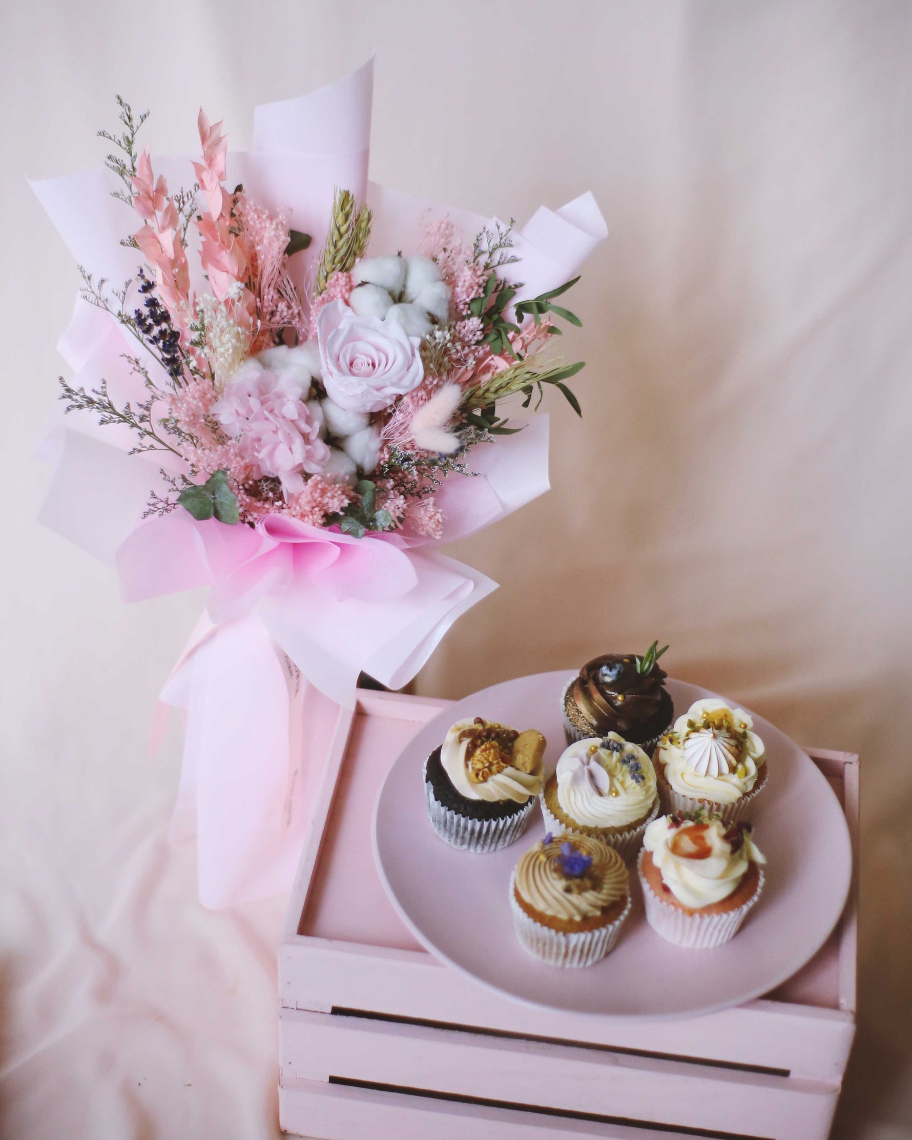 Windflower x Sarah’s Loft Cupcake Bundle Flower Arrangement - View 4 | Windflower Florist