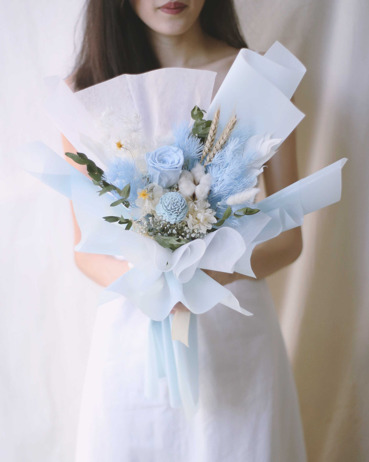 Stroke Of Midnight Hand Bouquet | Free Same-Day Flower Delivery Singapore