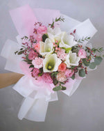 Golden Splendour Hand Bouquet by Windflower Florist Singapore