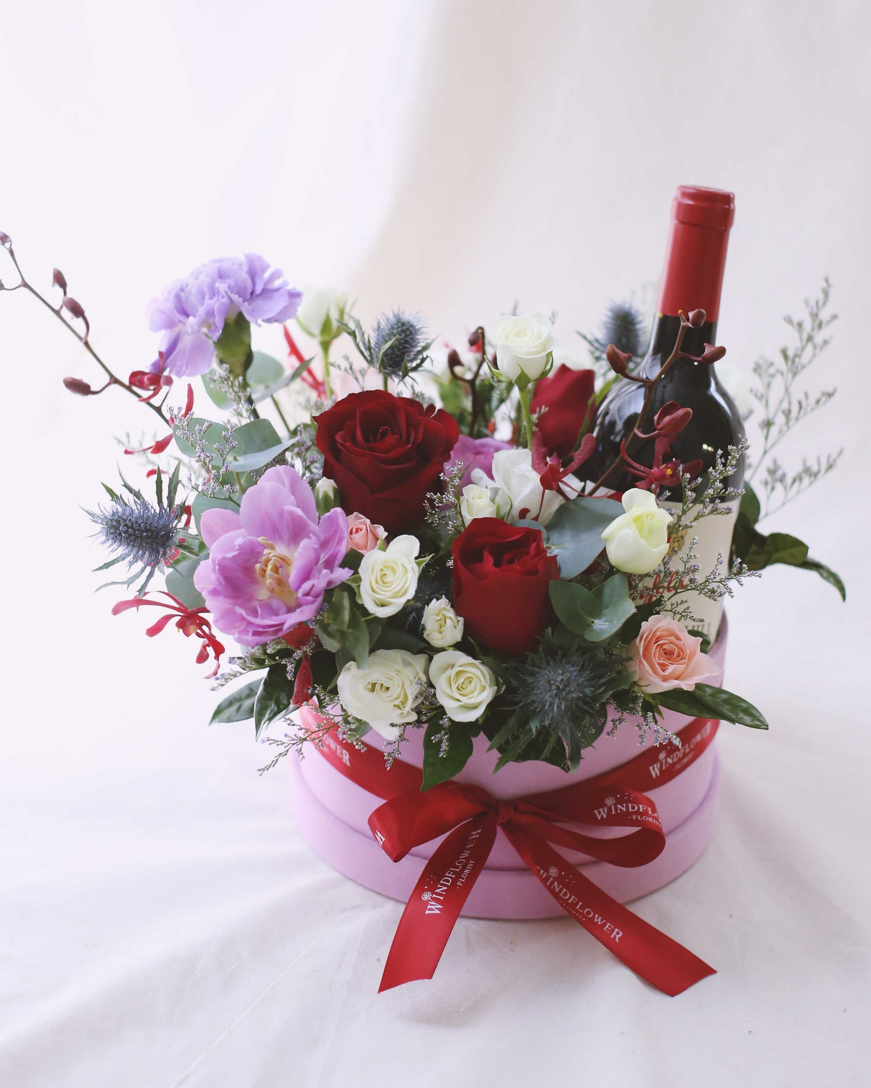 Boite De Fleur Red Wine - Fresh Flowers Gift Hamper by Windflower Florist Singapore